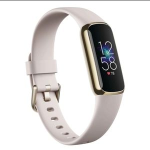Fitbit Luxe